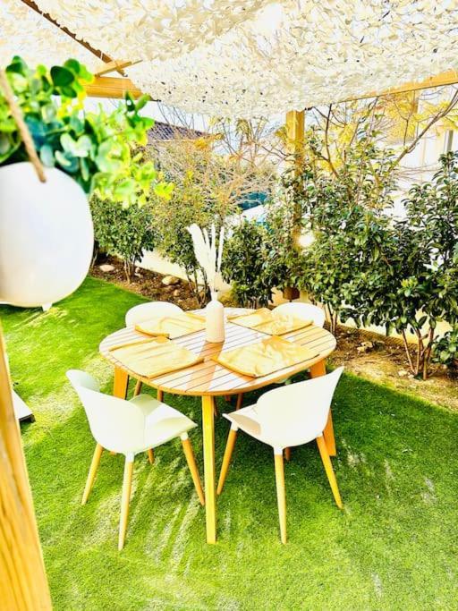 T2 « Boheme » Avec Spa… 卡伦扎纳 外观 照片